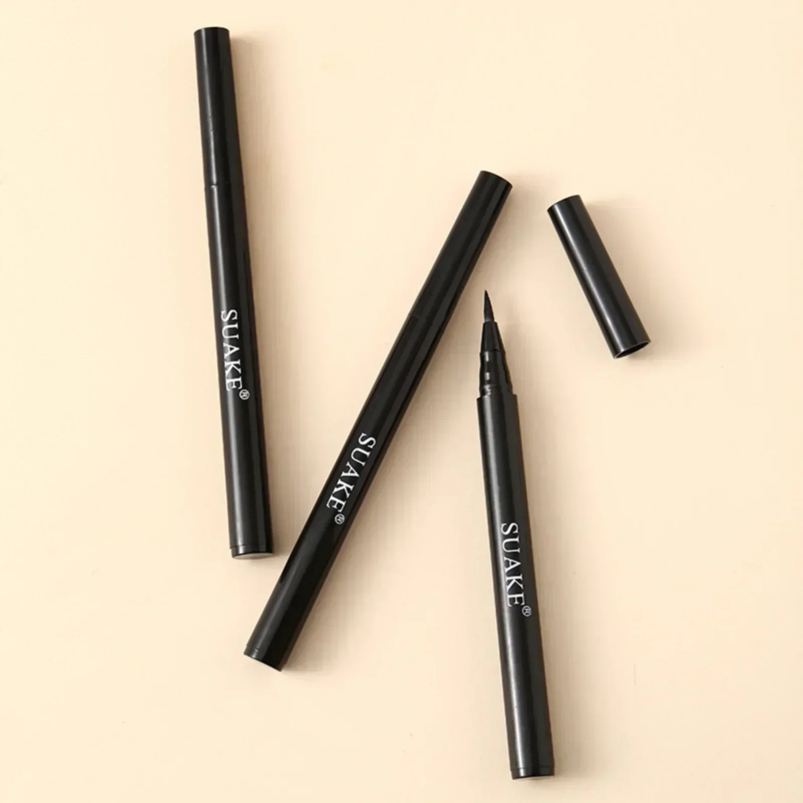 Long-Lasting Waterproof Liquid Eyeliner