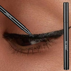 Long-Lasting Waterproof Liquid Eyeliner